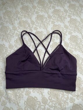 Lululemon pushing limits bra size 6